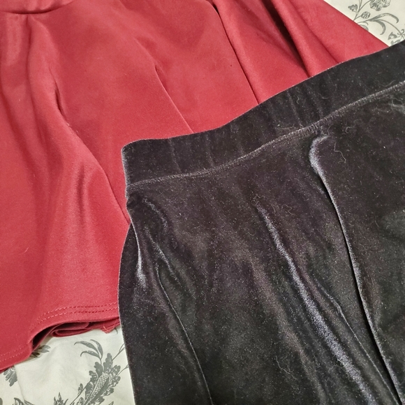 Set of 2 Fit and Flare Skirts - Picture 2 of 4